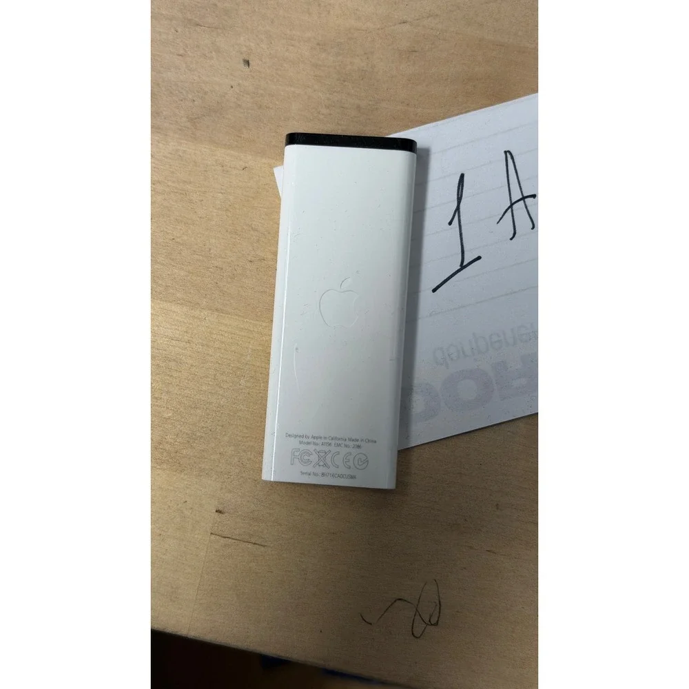 Apple remote a1156